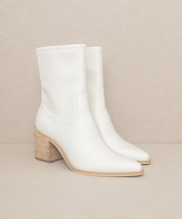 Vienna - Sleek Ankle Booties