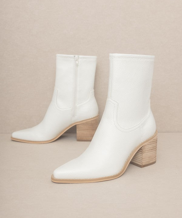 Vienna - Sleek Ankle Booties