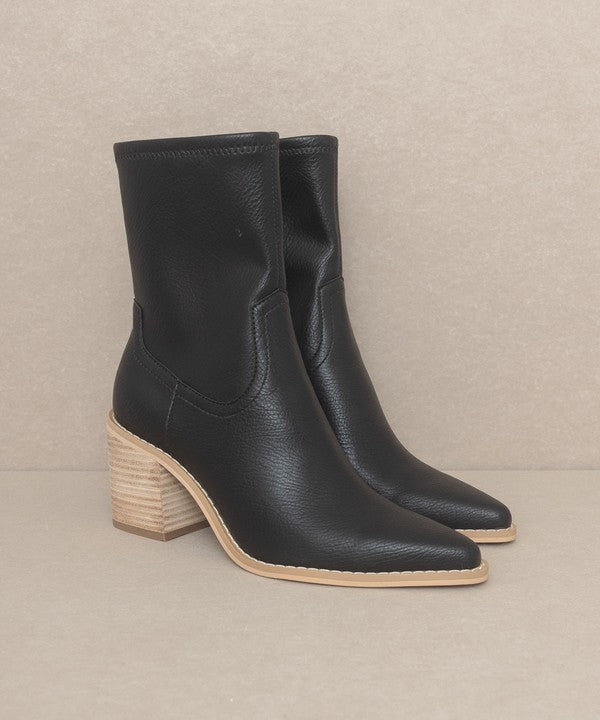 Vienna - Sleek Ankle Booties