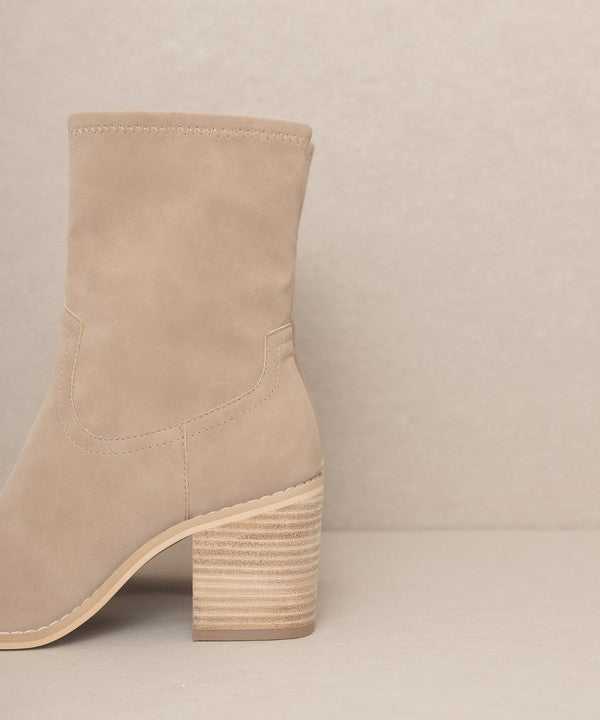 Vienna - Sleek Ankle Booties